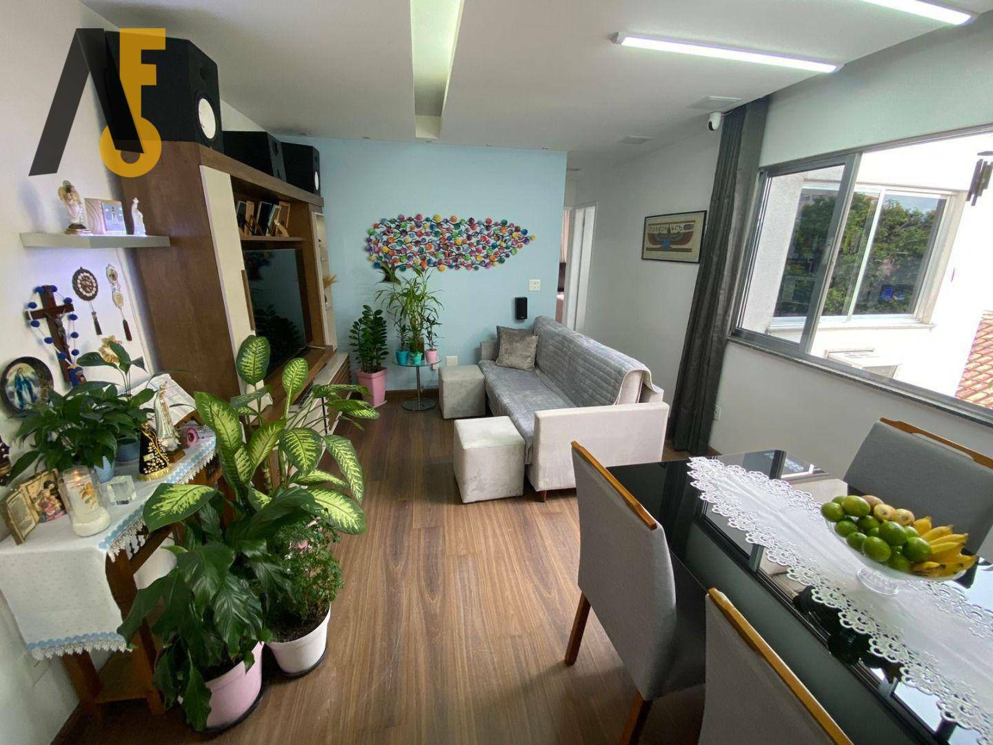 Apartamento à venda com 2 quartos, 58m² - Foto 5