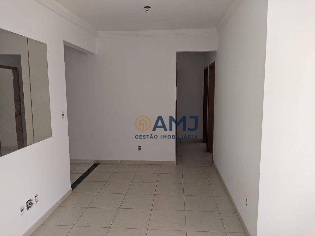 Apartamento à venda com 3 quartos, 74m² - Foto 10