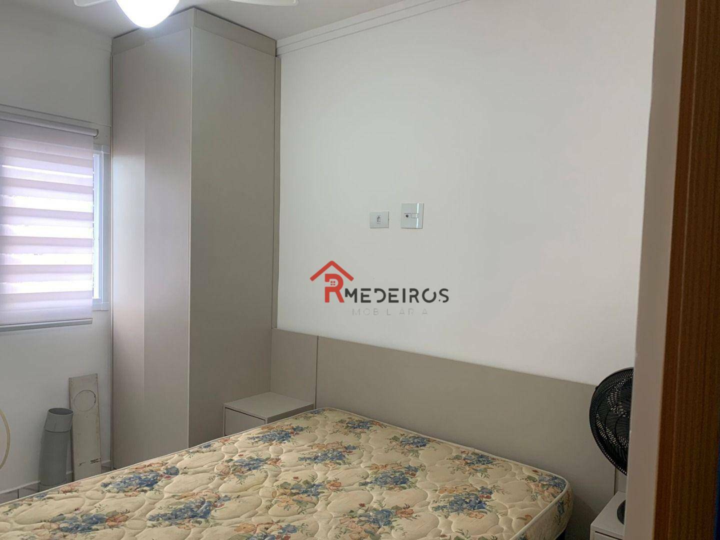 Apartamento à venda com 2 quartos, 67m² - Foto 11