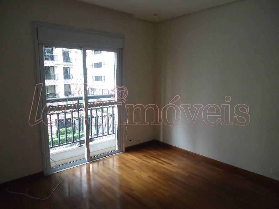 Apartamento à venda com 3 quartos, 198m² - Foto 11