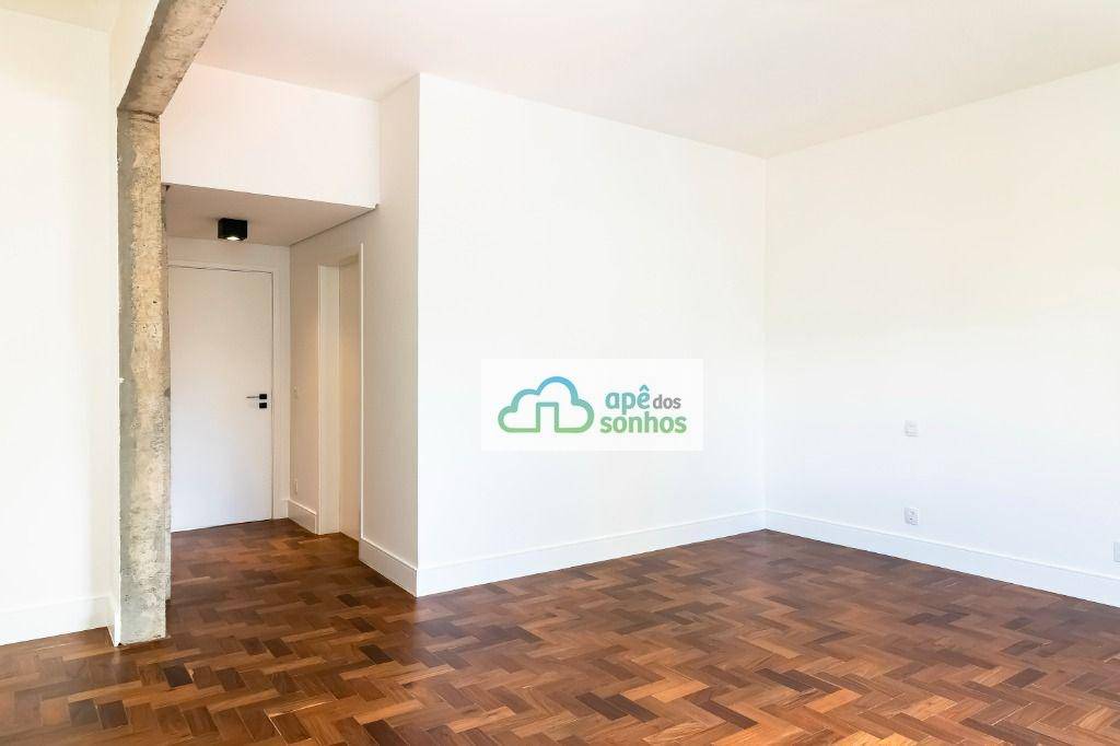 Apartamento à venda com 3 quartos, 212m² - Foto 14