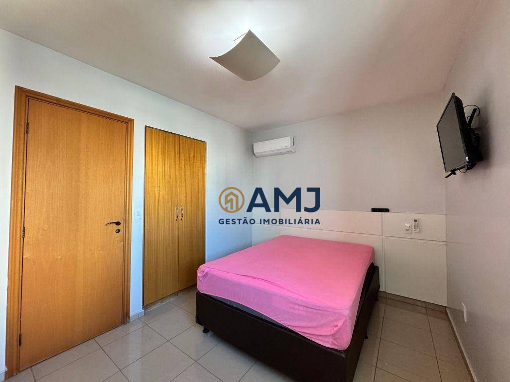 Apartamento para alugar com 2 quartos, 72m² - Foto 12