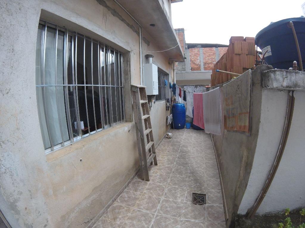 Sobrado à venda com 3 quartos, 200m² - Foto 3