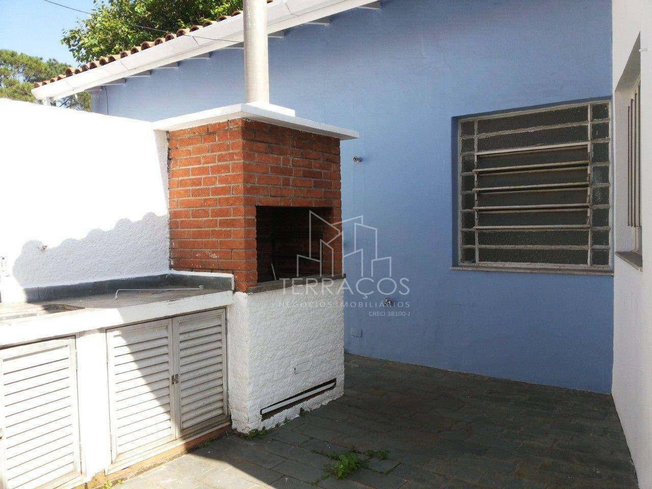 Casa à venda com 3 quartos, 300m² - Foto 6