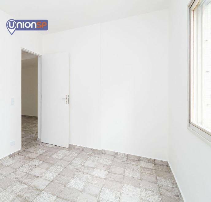 Apartamento à venda com 1 quarto, 40m² - Foto 5