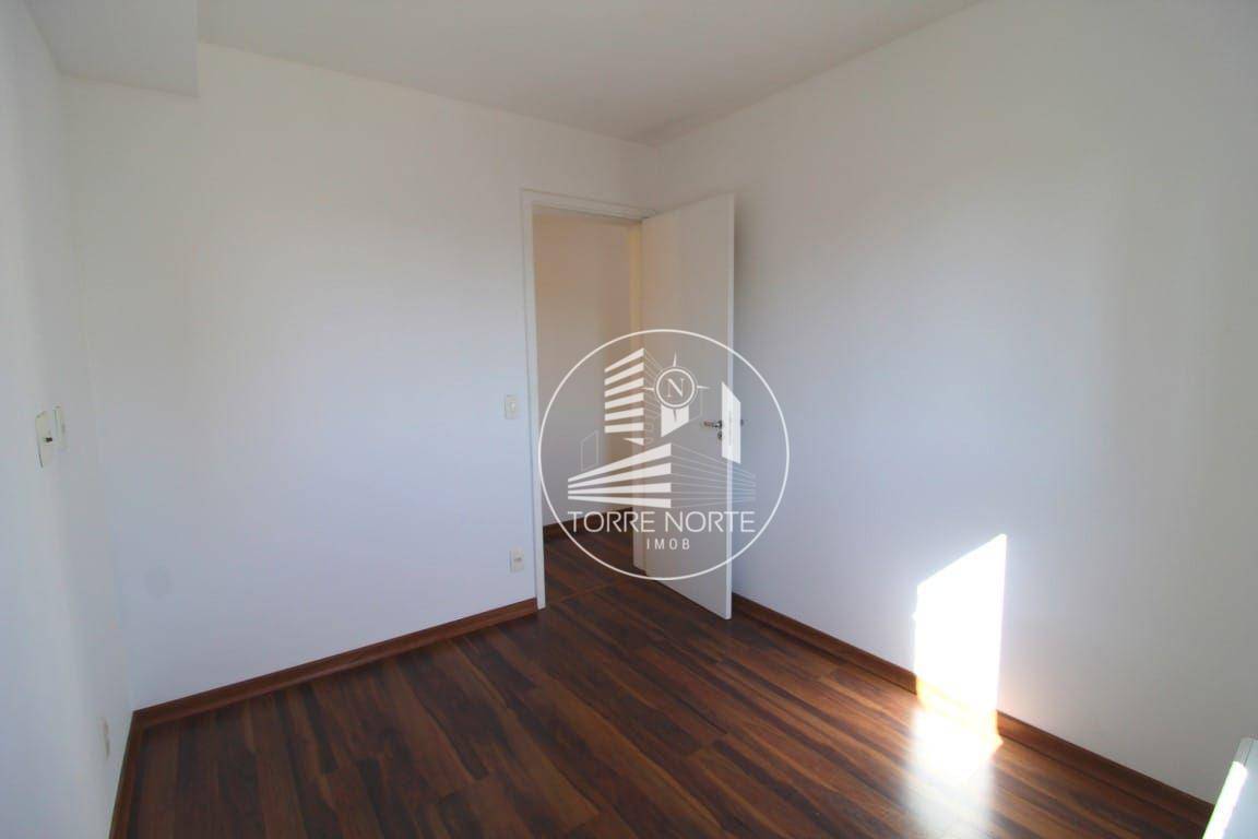 Apartamento à venda com 2 quartos, 63m² - Foto 10