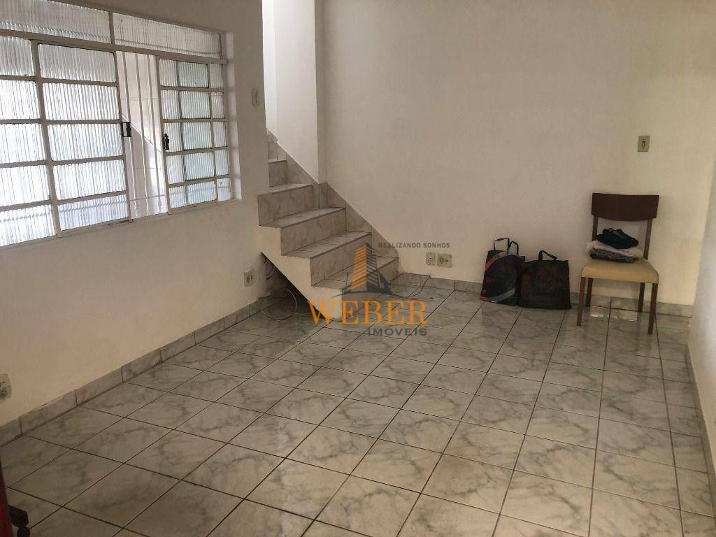 Sobrado para alugar com 3 quartos, 160m² - Foto 2