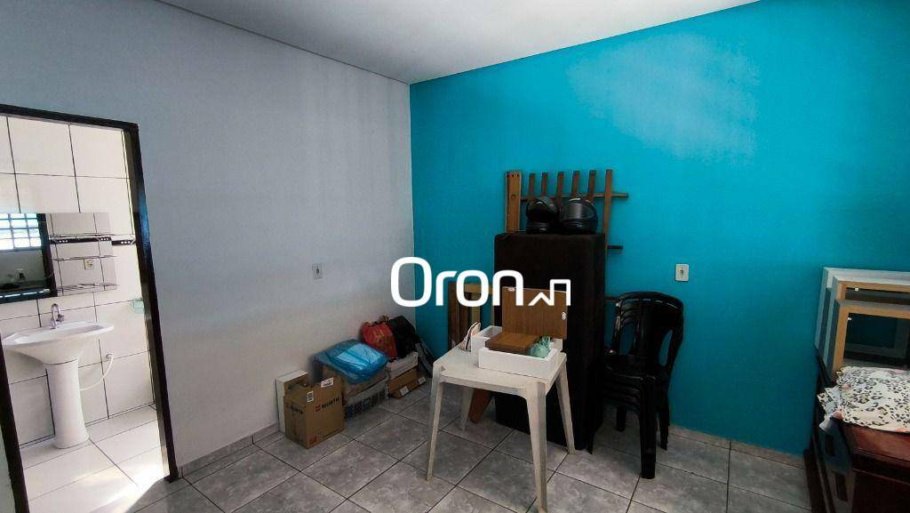 Casa à venda com 4 quartos, 185m² - Foto 8