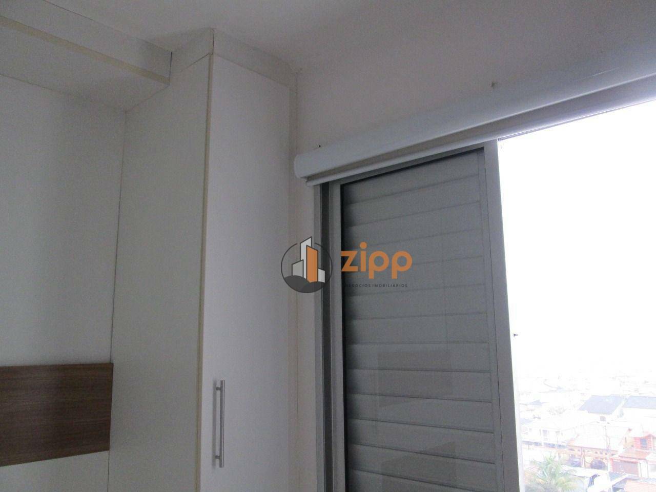 Apartamento à venda com 2 quartos, 58m² - Foto 25