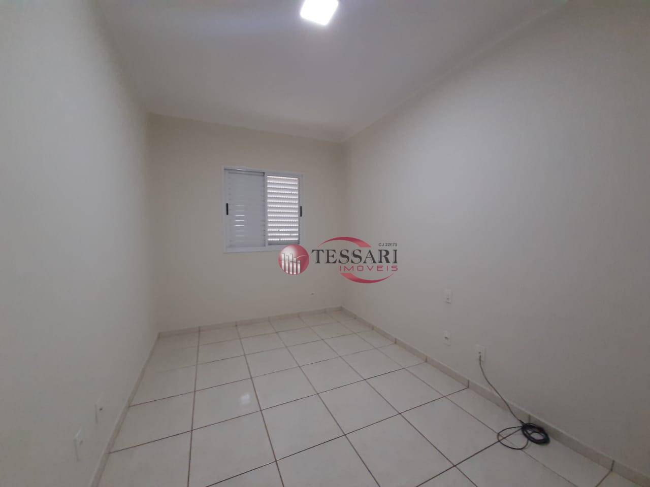 Apartamento à venda com 2 quartos, 60m² - Foto 3