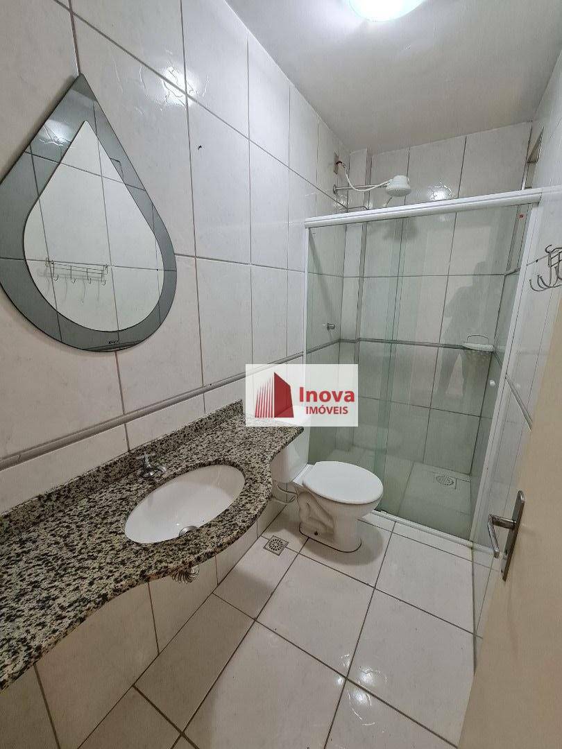 Apartamento à venda com 2 quartos, 70m² - Foto 15