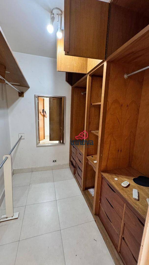 Sobrado à venda e aluguel com 3 quartos, 240m² - Foto 10