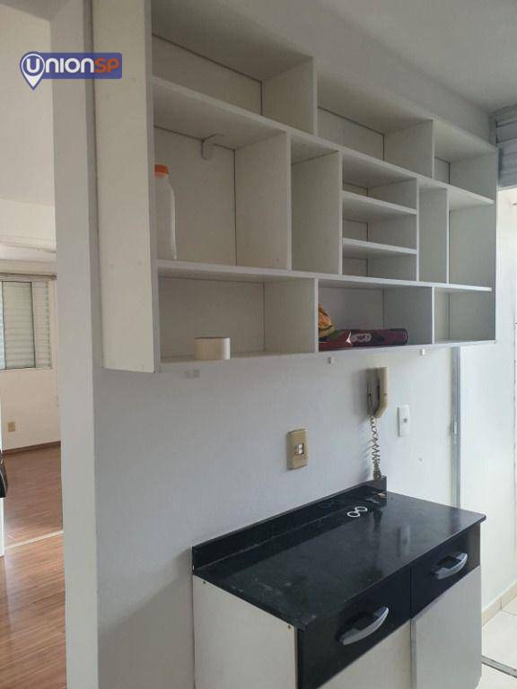 Apartamento à venda com 2 quartos, 40m² - Foto 15