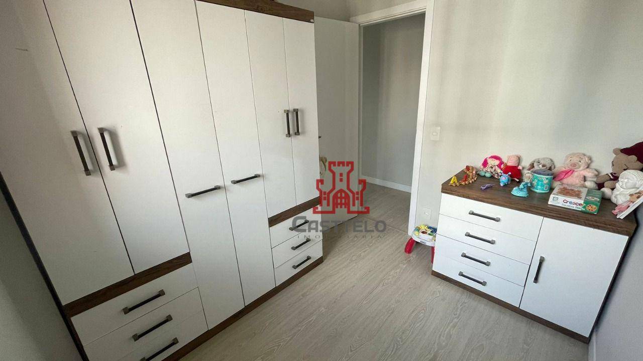 Apartamento à venda com 3 quartos, 81m² - Foto 8