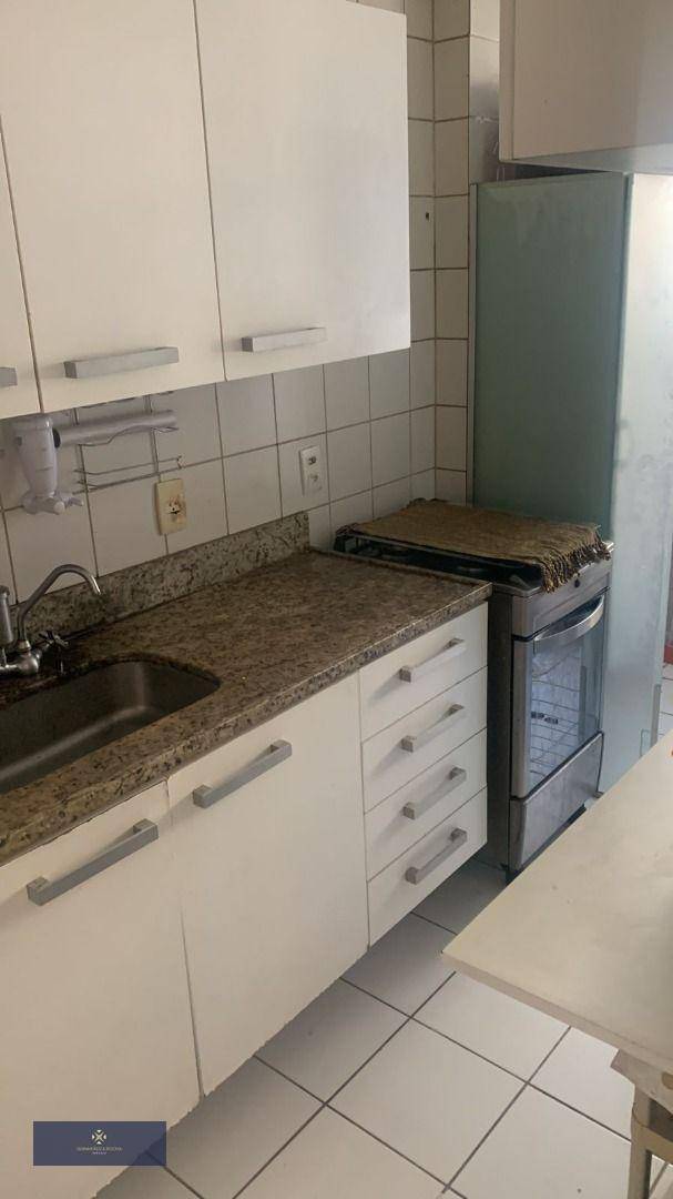 Apartamento à venda com 2 quartos, 70m² - Foto 6