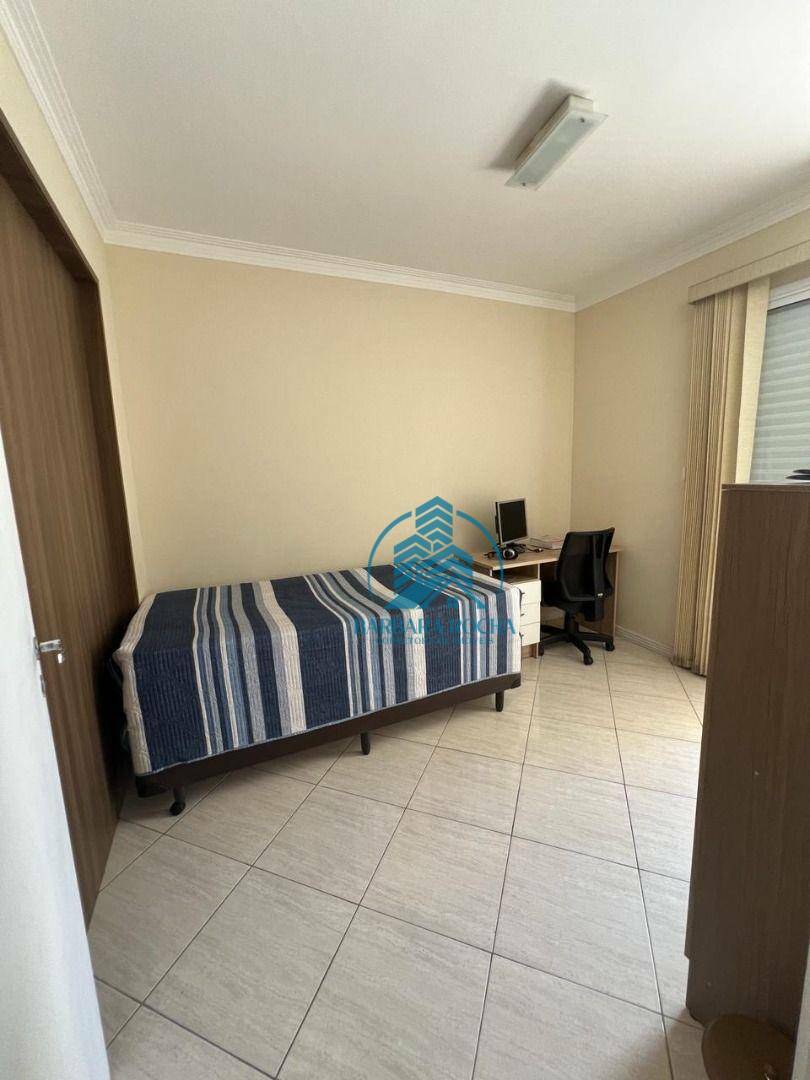 Apartamento à venda com 2 quartos, 72m² - Foto 15