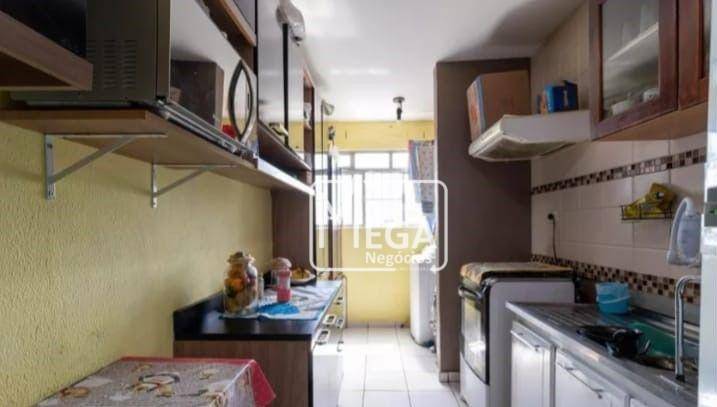 Apartamento à venda com 2 quartos, 60m² - Foto 3