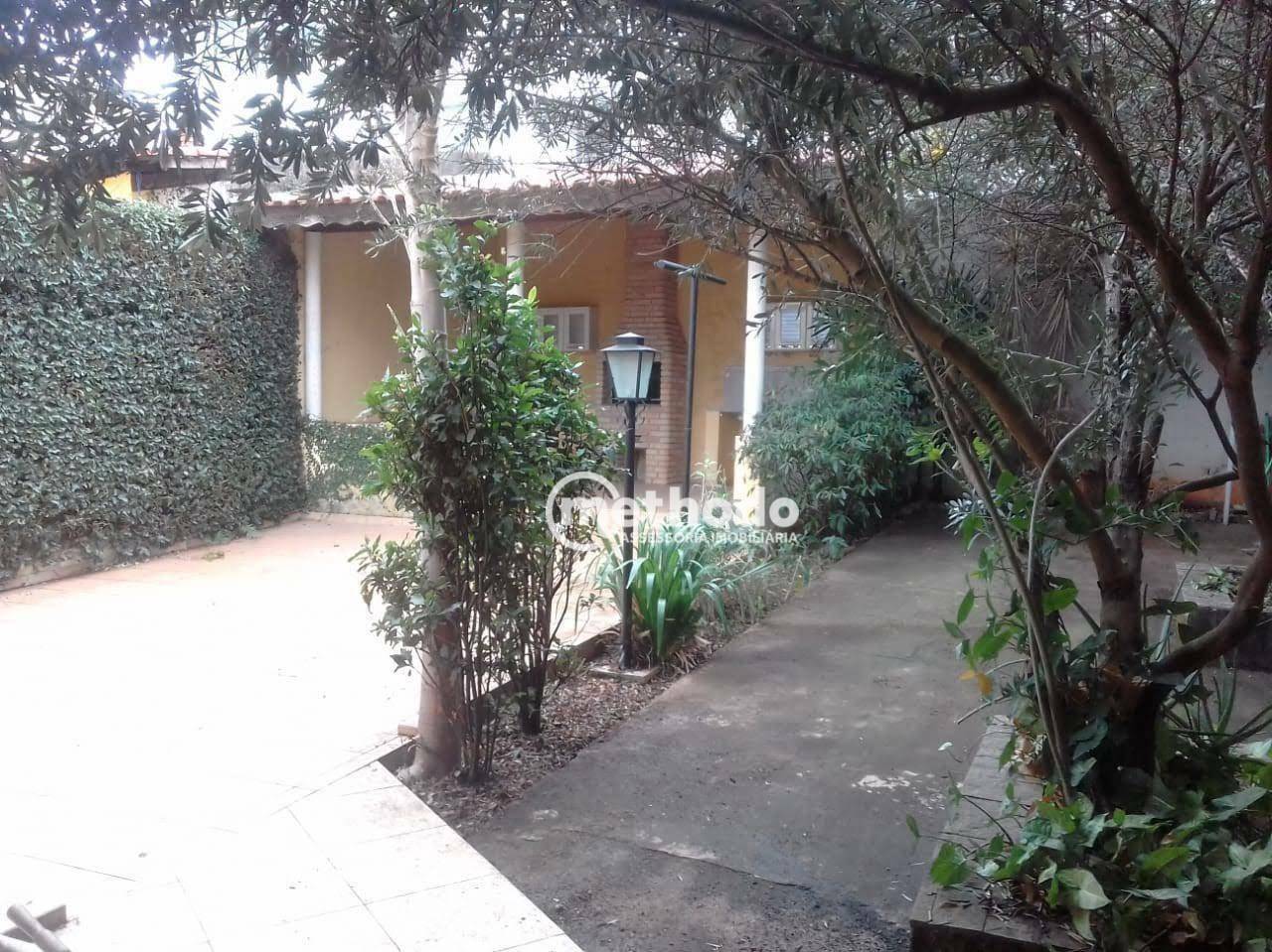 Casa à venda e aluguel com 3 quartos, 234m² - Foto 18