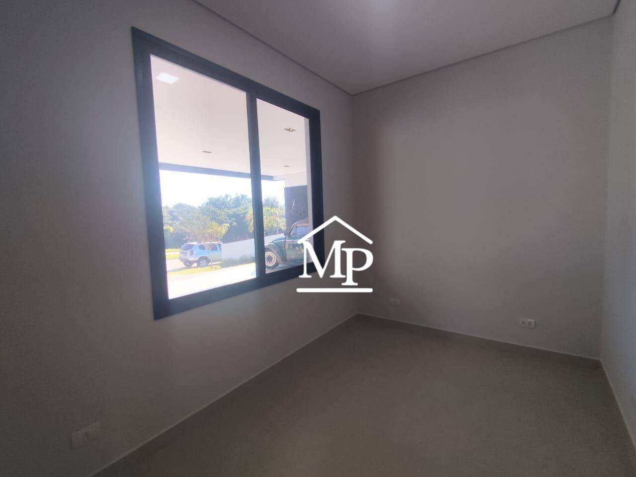 Casa de Condomínio à venda com 4 quartos, 315m² - Foto 5