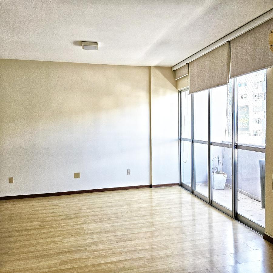 Apartamento à venda com 3 quartos, 100m² - Foto 12