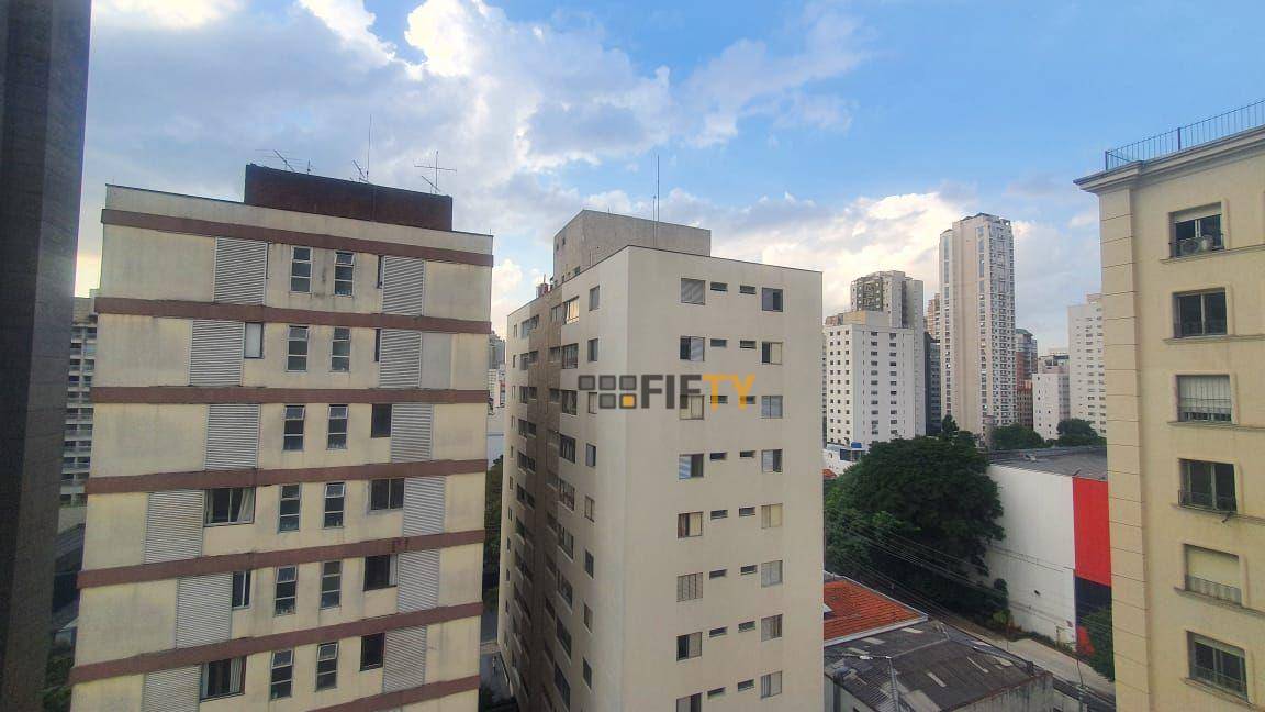 Apartamento para alugar com 2 quartos, 98m² - Foto 16