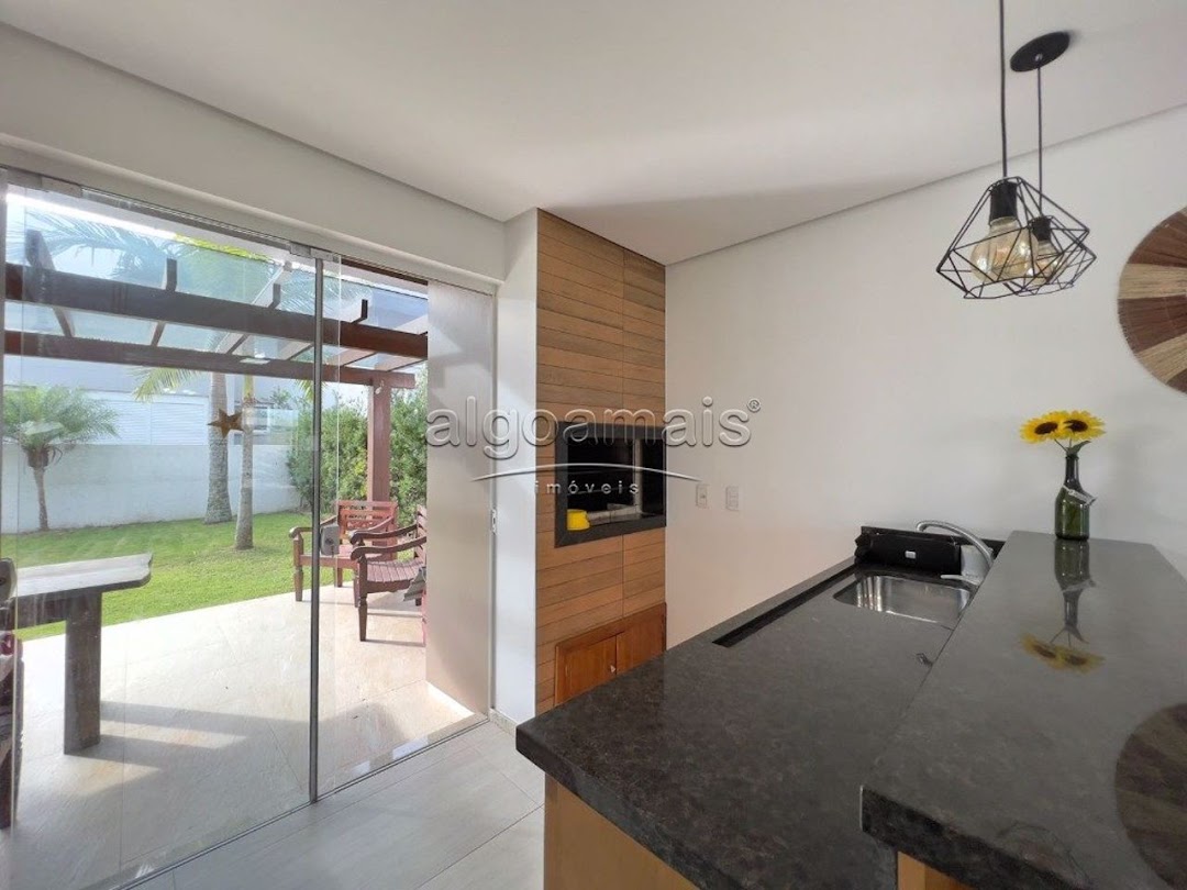 Casa de Condomínio à venda com 3 quartos, 190m² - Foto 18