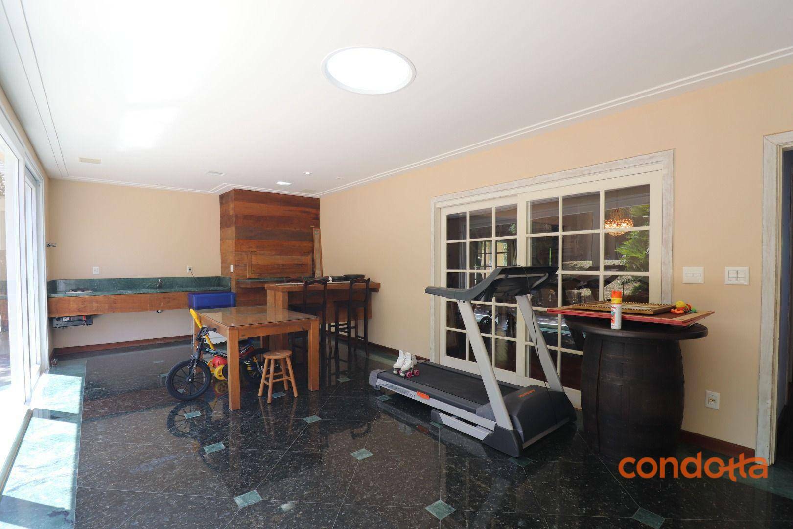 Casa de Condomínio para alugar com 5 quartos, 450m² - Foto 12