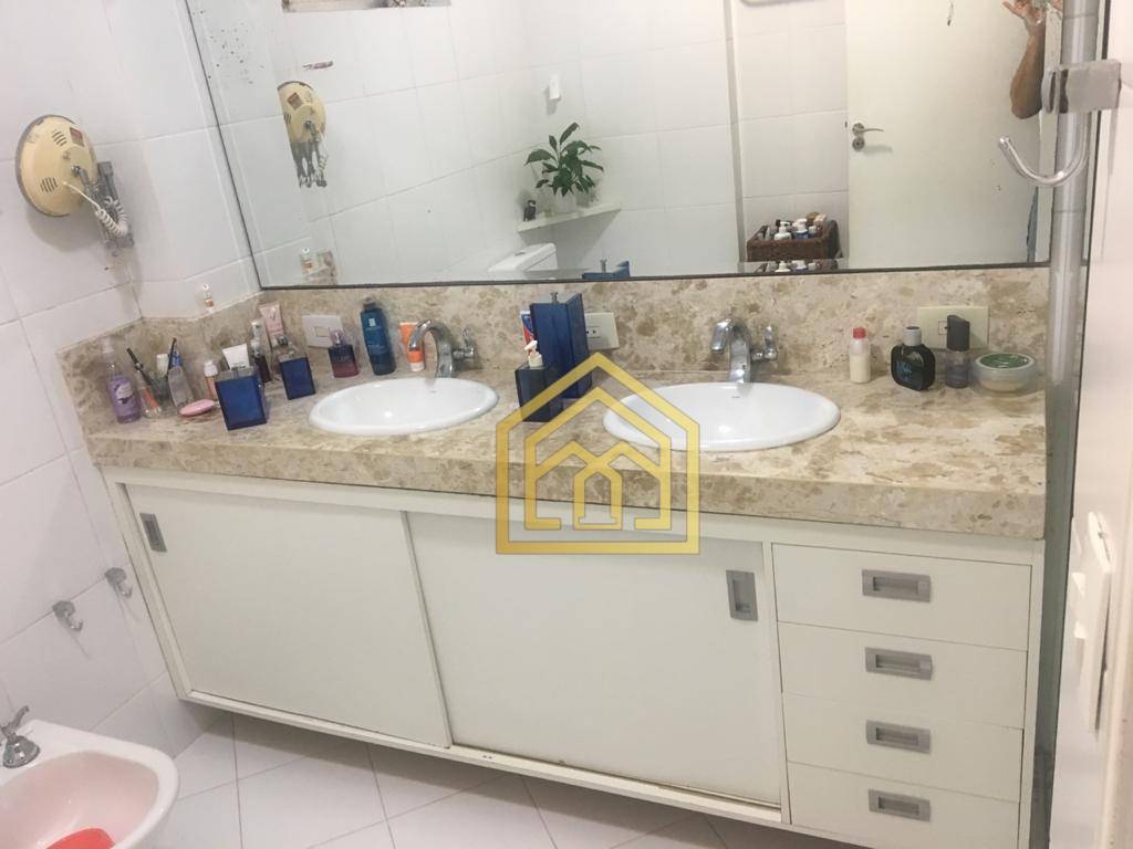 Apartamento à venda com 3 quartos, 140m² - Foto 41