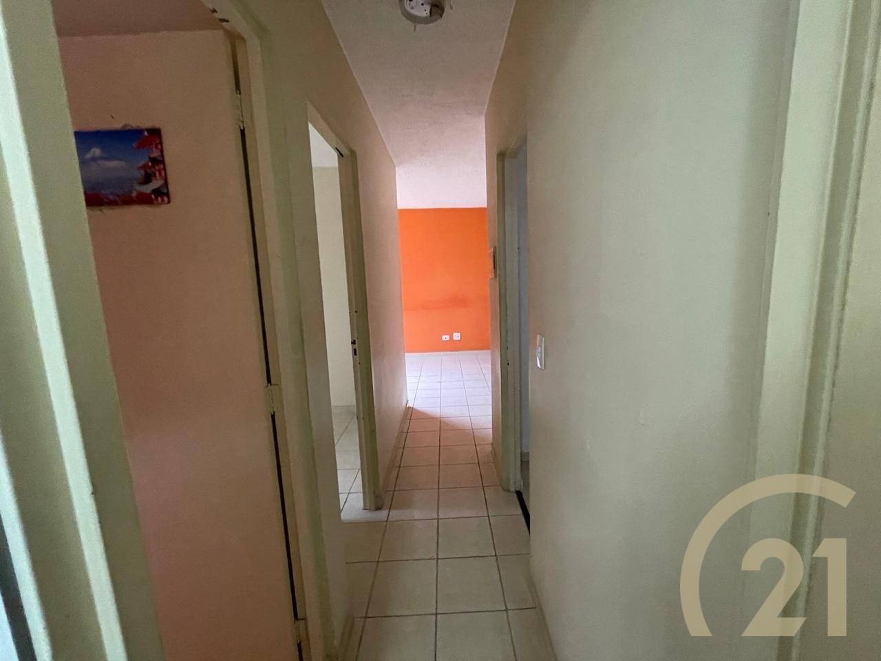 Apartamento à venda com 2 quartos, 47m² - Foto 3