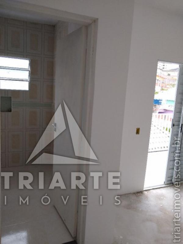 Sobrado à venda com 3 quartos, 215m² - Foto 3