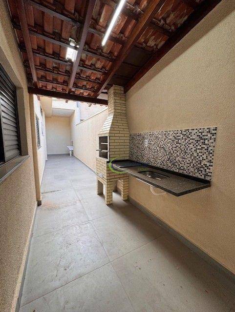 Casa à venda com 3 quartos, 110m² - Foto 5