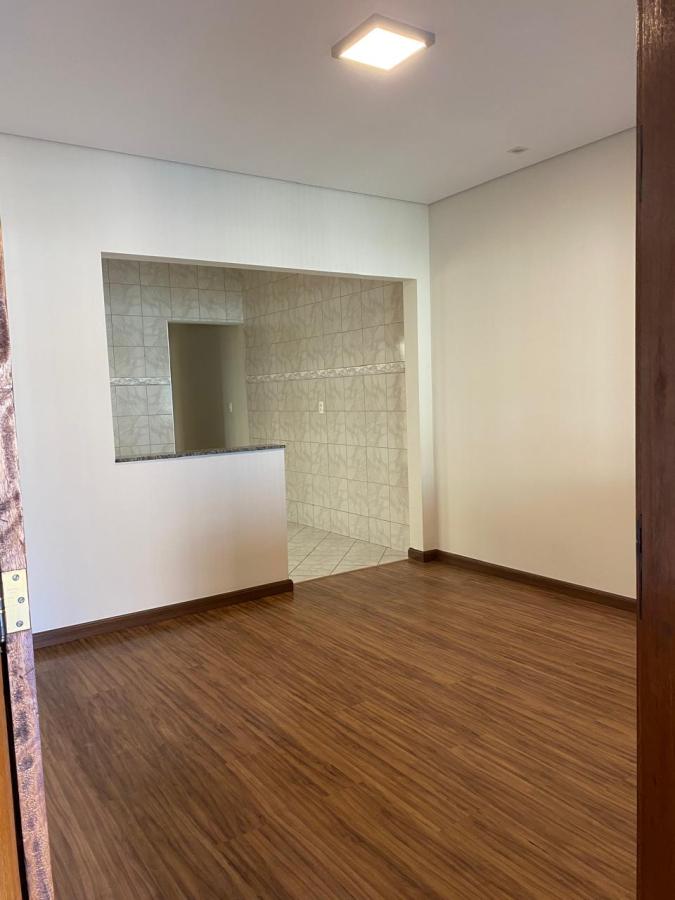 Casa à venda com 2 quartos, 126m² - Foto 17