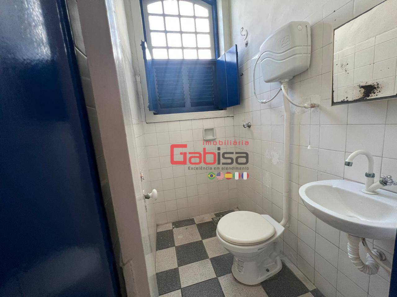 Casa para alugar com 8 quartos, 150m² - Foto 7