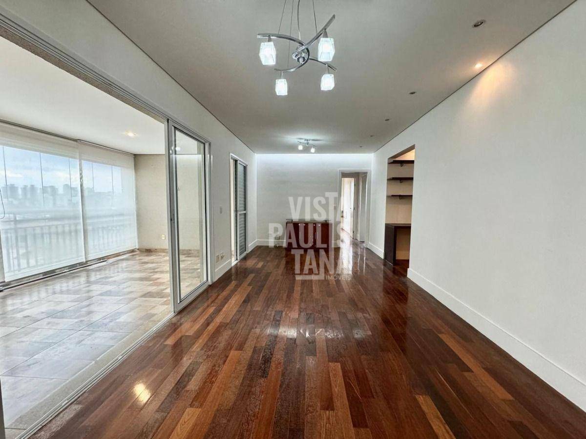 Apartamento à venda com 3 quartos, 117m² - Foto 1