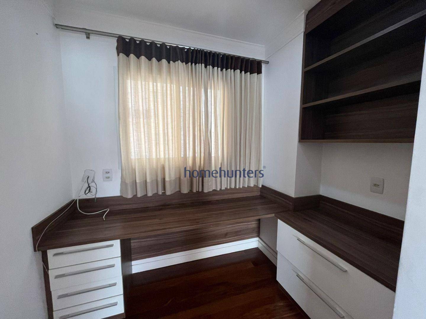 Apartamento para alugar com 4 quartos, 183m² - Foto 26