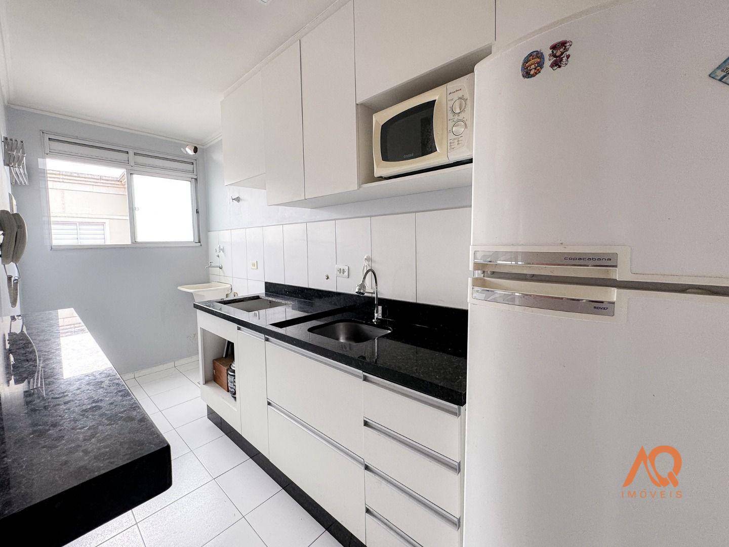 Apartamento à venda com 2 quartos, 48m² - Foto 7