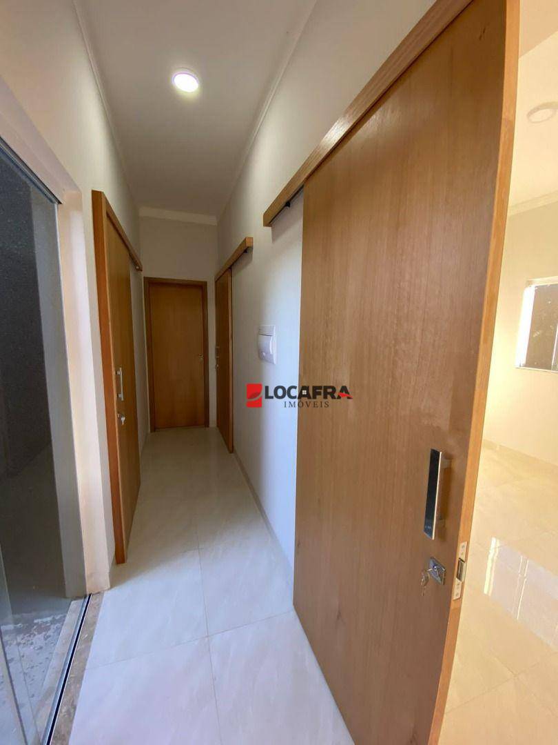 Casa à venda com 3 quartos, 120m² - Foto 13