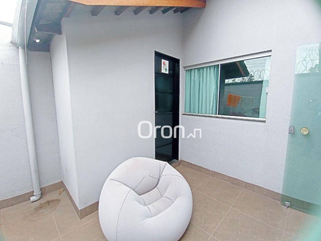 Casa à venda com 3 quartos, 130m² - Foto 14