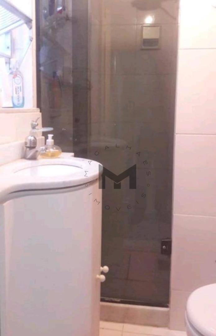 Apartamento à venda com 2 quartos, 80m² - Foto 15