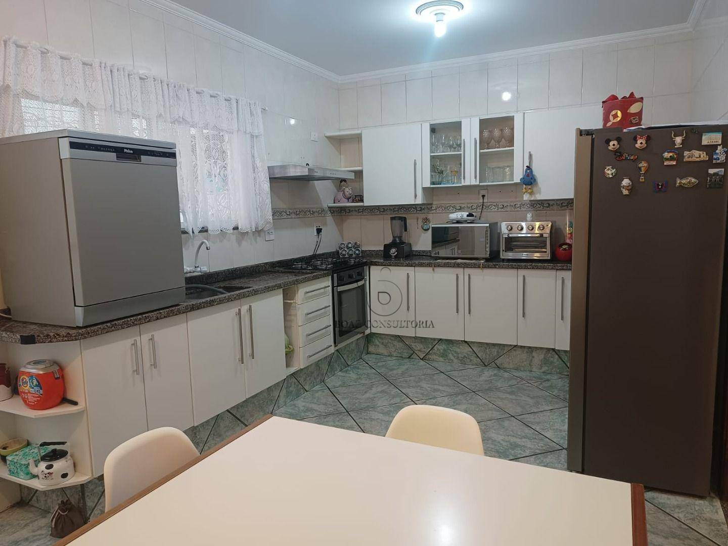 Sobrado à venda com 3 quartos, 300m² - Foto 6