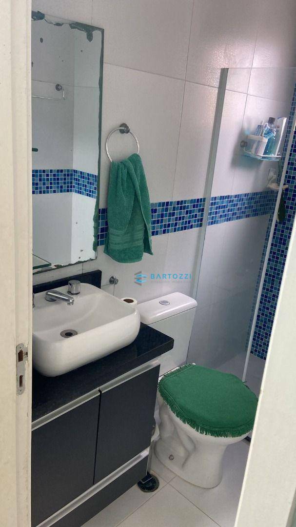 Apartamento à venda com 2 quartos, 66m² - Foto 15