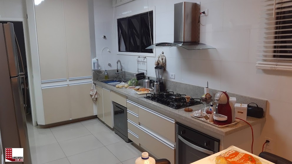 Apartamento à venda com 4 quartos, 320m² - Foto 19