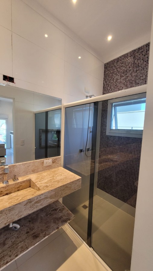 Casa à venda com 4 quartos, 300m² - Foto 43