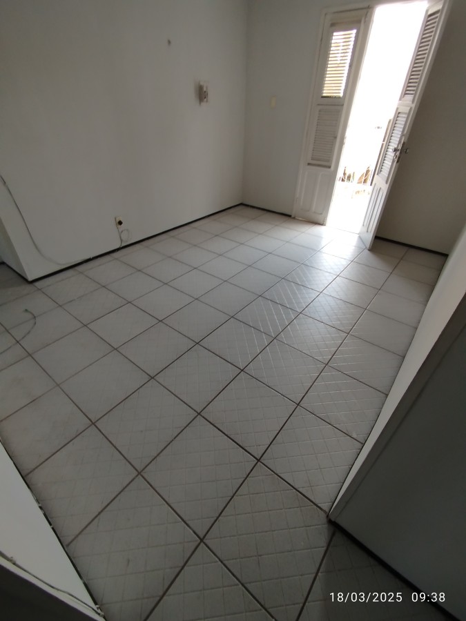 Apartamento para alugar com 3 quartos, 69m² - Foto 5