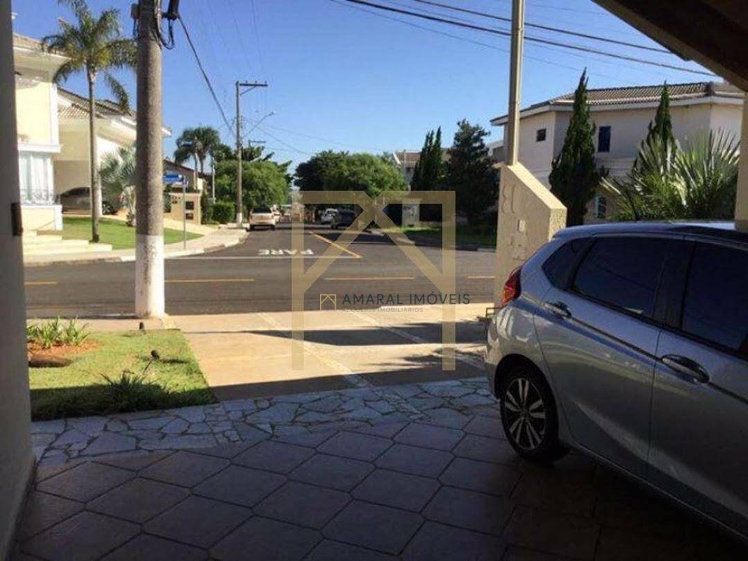 Casa de Condomínio à venda com 3 quartos, 320m² - Foto 8