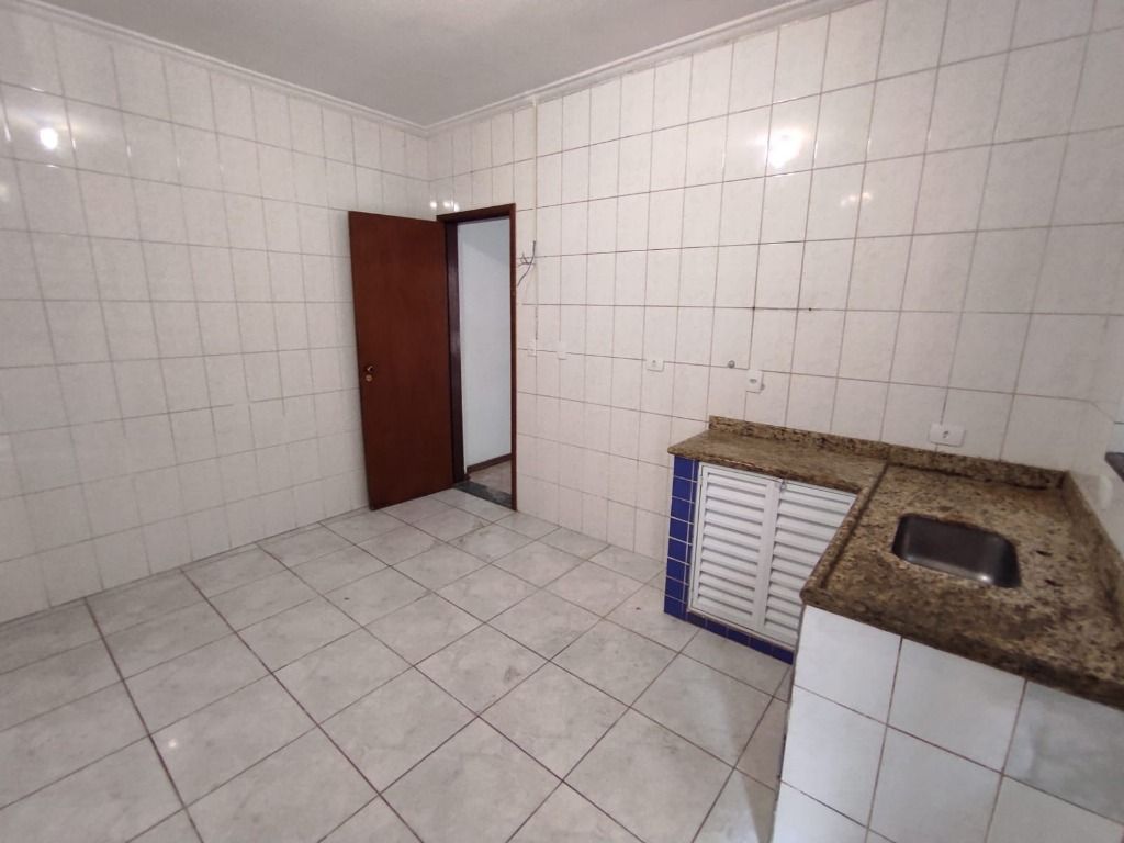 Casa à venda com 2 quartos, 150m² - Foto 18