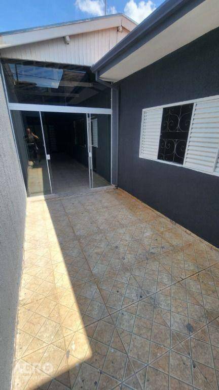 Casa à venda com 2 quartos, 118m² - Foto 3