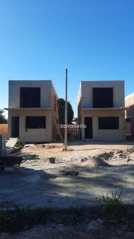 Casa à venda com 2 quartos, 83m² - Foto 2