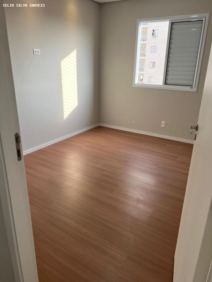 Apartamento à venda com 2 quartos, 55m² - Foto 11