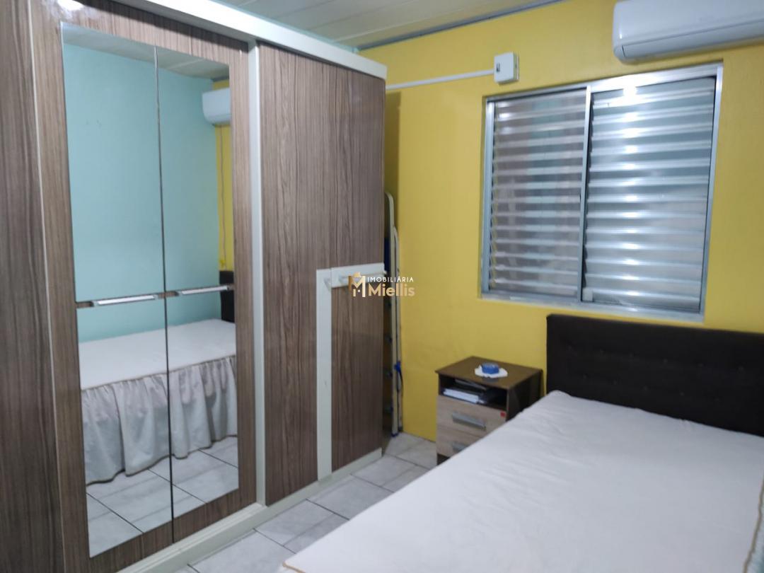 Casa de Condomínio à venda com 2 quartos, 50m² - Foto 2